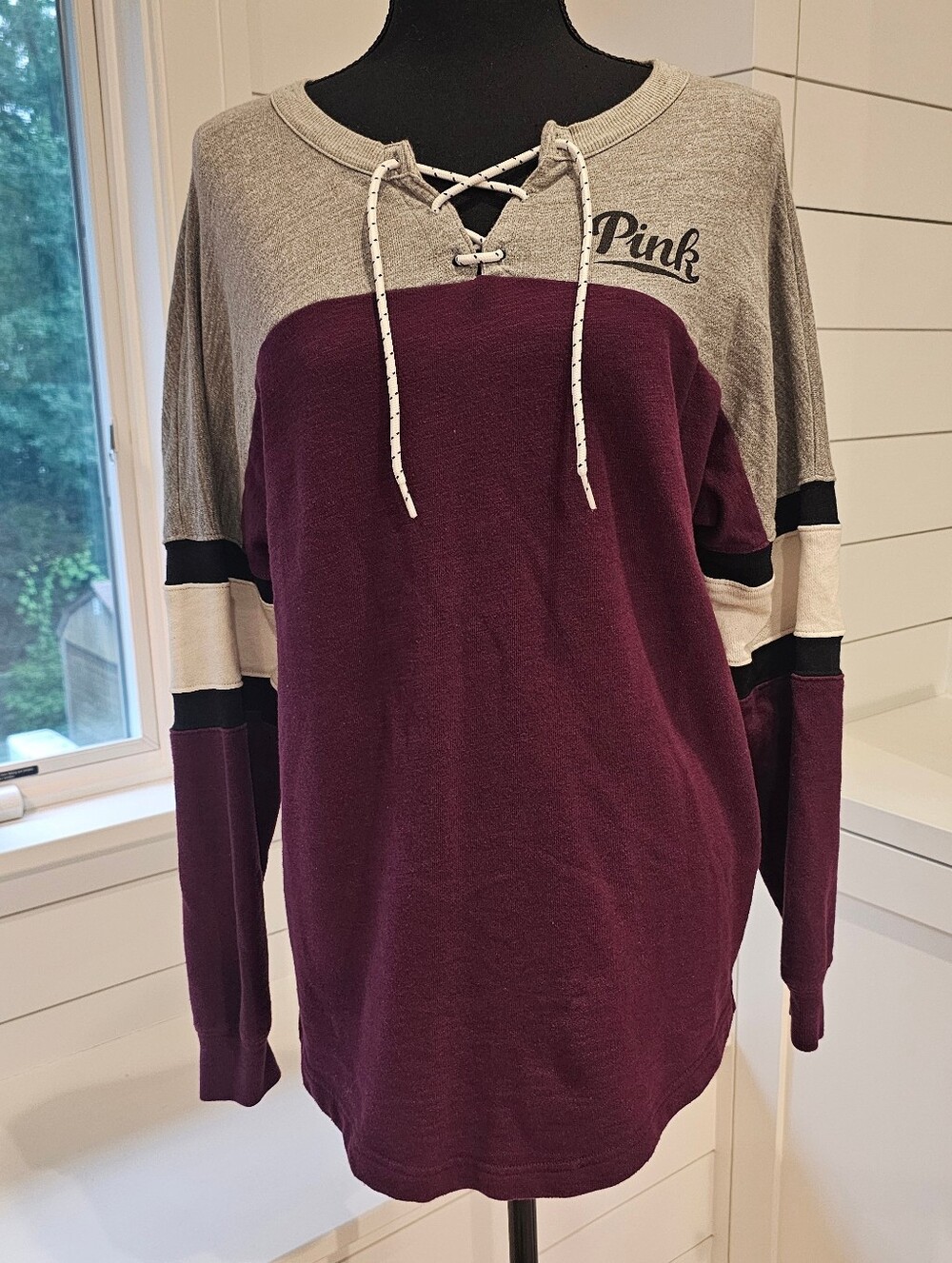 PINK Victoria's Secret Gray and Black Logo Pullover